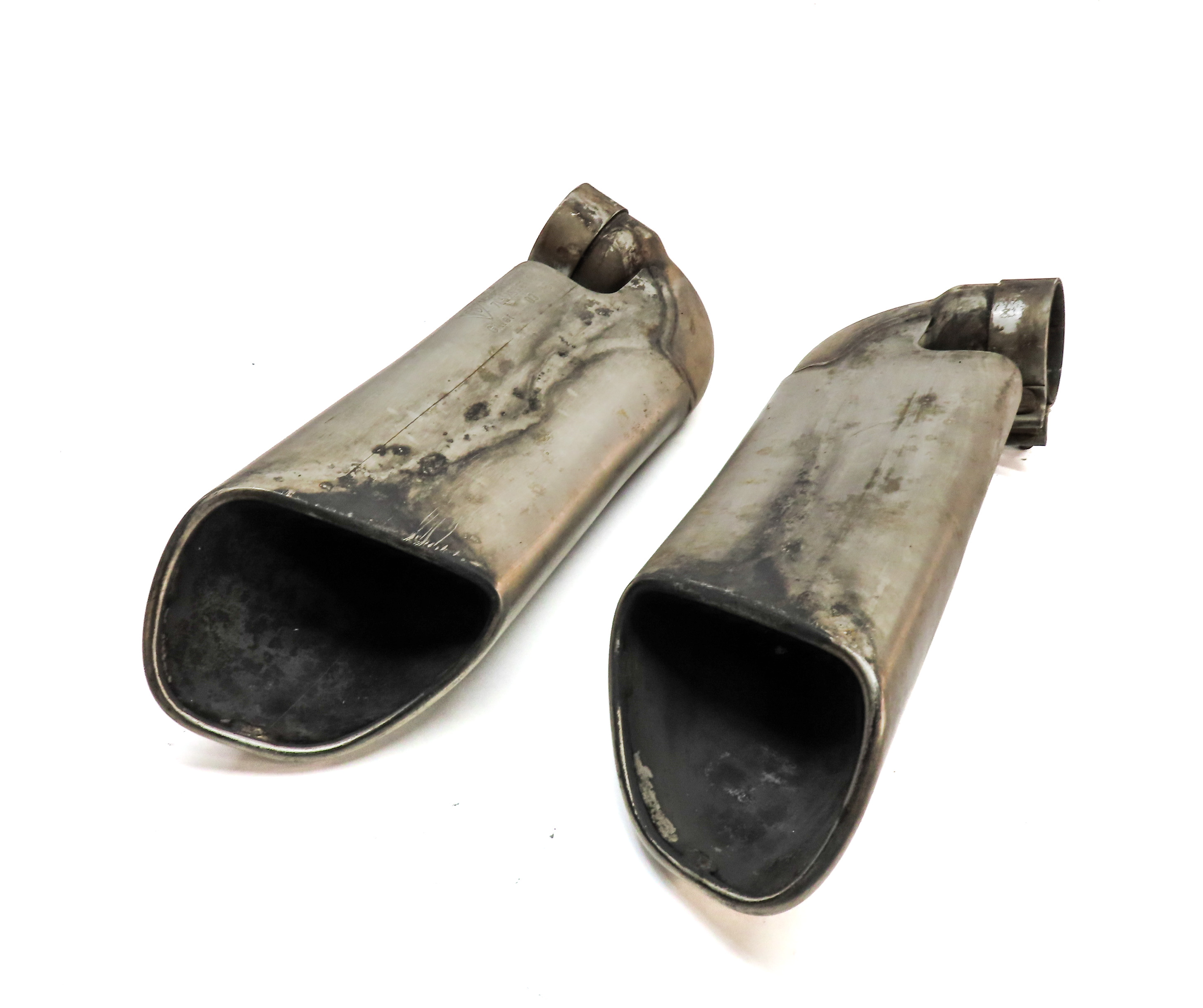 2004-2006 PORSCHE CAYENNE (955) REAR LEFT & RIGHT MUFFLER PIPE EXHAUST TIP SET-2 — exact item pictured